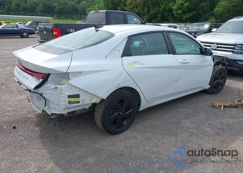 2022 Hyundai Elantra Sel from USA, damaged, VIN 5NPLS4AG4NH081332